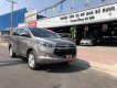 Toyota Innova 2.0V 2017 - Cần bán lại xe Toyota Innova 2.0V 2017 biển SG mới chạy 74.000km