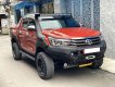 Toyota Hilux 2017 - Nhà cần ra đi em Toyota Hilux 2017 AT, máy dầu, màu cam độc nhất