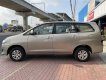 Toyota Innova 2.0J 2014 - Cần bán Toyota Innova 2.0J đời 2014, màu vàng cát, biển SG - giá cực rẻ