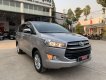 Toyota Innova 2.0E 2018 - Cần bán Toyota Innova 2.0E đời 2018, màu bạc, biển 60a - hỗ trợ vay 70% giá trị xe - giá cực tốt