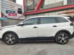 Peugeot 5008 1.6 AT 2018 - Cần bán lại xe Peugeot 5008 1.6 AT đời 2018, màu trắng, nhập khẩu