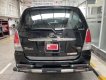 Toyota Innova 2.0V 2011 - Cần bán gấp Toyota Innova 2.0V sản xuất 2011, màu đen, biển SG