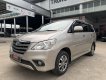 Toyota Innova E 2016 - Bán Toyota Innova E đời 2016, màu nâu vàng