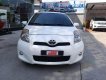 Toyota Yaris 1.3 2012 - Cần bán gấp Toyota Yaris 1.3 đời 2012, màu trắng, xe nhập, giá tốt