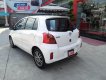 Toyota Yaris 1.3 2012 - Cần bán gấp Toyota Yaris 1.3 đời 2012, màu trắng, nhập khẩu