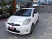 Toyota Yaris 1.3 2012 - Cần bán gấp Toyota Yaris 1.3 đời 2012, màu trắng, nhập khẩu