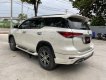 Toyota Fortuner 2.4 2018 - Cần bán gấp Toyota Fortuner 2.4 năm 2018, màu trắng, xe nhập, xe gia đình, giá tốt