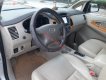 Toyota Innova   V  2011 - Bán xe Toyota Innova V đời 2011, màu bạc  