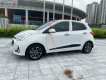 Hyundai Grand i10 2017 - Bán ô tô Hyundai Grand i10 năm 2017, màu trắng xe gia đình, giá 275tr