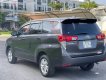 Toyota Innova   E 2017 - Bán xe Toyota Innova E đời 2017, màu nâu