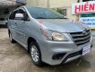 Toyota Innova   2.0E 2014 - Cần bán Toyota Innova 2.0E sản xuất năm 2014, màu bạc