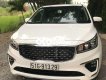 Kia Sedona   2.2 DATH  2018 - Bán xe Kia Sedona 2.2 DATH sản xuất năm 2018, màu trắng xe gia đình