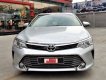 Toyota Camry   2.0E 2015 - Bán xe Toyota Camry 2.0E năm 2015, màu bạc  