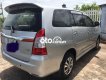 Toyota Innova   2.0E  2016 - Bán ô tô Toyota Innova 2.0E 2016, màu bạc xe gia đình giá cạnh tranh