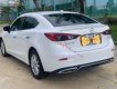 Mazda 3   1.5 AT  2018 - Bán Mazda 3 1.5 AT đời 2018, màu trắng chính chủ, giá tốt