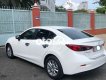 Mazda 3 2018 - Cần bán gấp Mazda 3 năm 2018, màu trắng, nhập khẩu  