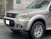 Ford Everest 2014 - Cần bán Ford Everest đời 2014, màu bạc còn mới