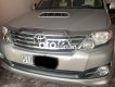 Toyota Fortuner 2016 - Cần bán lại xe Toyota Fortuner đời 2016, màu bạc xe gia đình giá cạnh tranh