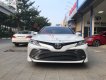 Toyota Camry   2.5Q 2019 - Bán xe Toyota Camry 2.5Q năm 2019, màu trắng, xe nhập