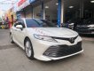 Toyota Camry   2.5Q 2019 - Bán xe Toyota Camry 2.5Q năm 2019, màu trắng, xe nhập