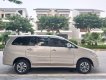 Toyota Innova 2015 - Cần bán Toyota Innova đời 2015, màu vàng, giá tốt