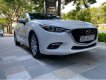 Mazda 3   1.5 AT  2017 - Cần bán gấp Mazda 3 1.5 AT đời 2017, màu trắng, 555 triệu