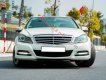 Mercedes-Benz C250 2012 - Cần bán xe Mercedes C250 đời 2012, màu trắng, giá 575tr