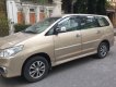 Toyota Innova   2.0E  2015 - Bán Toyota Innova 2.0E đời 2015, màu bạc còn mới, giá chỉ 355 triệu