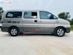 Hyundai Starex 2005 - Bán Hyundai Starex đời 2005, màu bạc