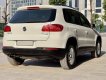 Volkswagen Tiguan 2012 - Cần bán lại xe Volkswagen Tiguan sản xuất 2012, màu trắng, nhập khẩu nguyên chiếc