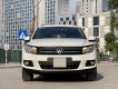 Volkswagen Tiguan 2012 - Cần bán lại xe Volkswagen Tiguan sản xuất 2012, màu trắng, nhập khẩu nguyên chiếc