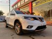 Nissan X trail   2.0 SL 2WD  2017 - Bán Nissan X trail 2.0 SL 2WD 2017, màu trắng, giá 680tr