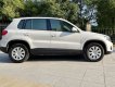 Volkswagen Tiguan 2012 - Cần bán lại xe Volkswagen Tiguan sản xuất 2012, màu trắng, nhập khẩu nguyên chiếc