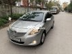 Toyota Vios E 2010 - Bán Toyota Vios E năm sản xuất 2010, màu bạc xe gia đình