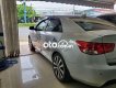 Kia Forte MT 2013 - Cần bán Kia Forte MT năm sản xuất 2013, màu bạc còn mới