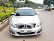 Nissan Teana   2.0 AT  2009 - Cần bán gấp Nissan Teana 2.0 AT năm sản xuất 2009, màu bạc, nhập khẩu