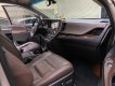 Toyota Sienna 2017 - Màu vàng cát, nhập khẩu