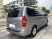 Hyundai Grand Starex   2.5MT  2016 - Bán Hyundai Grand Starex 2.5MT năm sản xuất 2016, màu bạc, nhập khẩu giá cạnh tranh