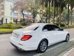 Mercedes-Benz 2018 - Cần bán xe Mercedes E200 sản xuất năm 2018, màu trắng như mới