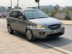 Kia Carens MT 2010 - Cần bán gấp Kia Carens MT sản xuất 2010, màu xám còn mới