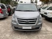 Hyundai Starex 2017 - Bán Hyundai Starex 9 chỗ đời cuối 2017, máy dầu, số sàn. Xe nhập khẩu, odo 5,5 vạn km