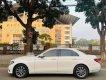 Mercedes-Benz 2018 - Cần bán xe Mercedes E200 sản xuất năm 2018, màu trắng như mới