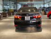 Toyota Camry 2.0E 2016 - Bán Toyota Camry 2.0E- sx 2016 phiên bản độ mã đáo, ghế da Anh Connoly, màn hình gối đầu