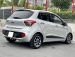 Hyundai Grand i10 1.2 AT  2017 - Cần bán gấp Hyundai Grand i10 1.2 AT năm sản xuất 2017, màu bạc