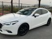 Mazda 3 2017 - Cần bán gấp Mazda 3 1.5L Deluxe sản xuất 2017, màu trắng, giá 540tr