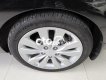 Kia Forte 2013 - Cần bán Kia Forte 1.6AT năm sản xuất 2013, màu đen, giá tốt