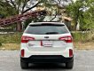 Kia Sorento CRDi 2016 - Bán ô tô Kia Sorento CRDi năm sản xuất 2016, màu trắng, giá 700tr