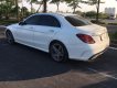 Mercedes-Benz C300  AMG 2016 - Cần bán lại xe Mercedes C300 AMG năm sản xuất 2016, màu trắng