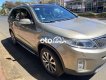 Kia Sorento AT 2014 - Bán Kia Sorento AT sản xuất 2014, màu ghi vàng giá tốt