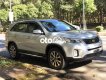 Kia Sorento AT 2015 - Cần bán gấp Kia Sorento AT năm 2015, màu bạc 